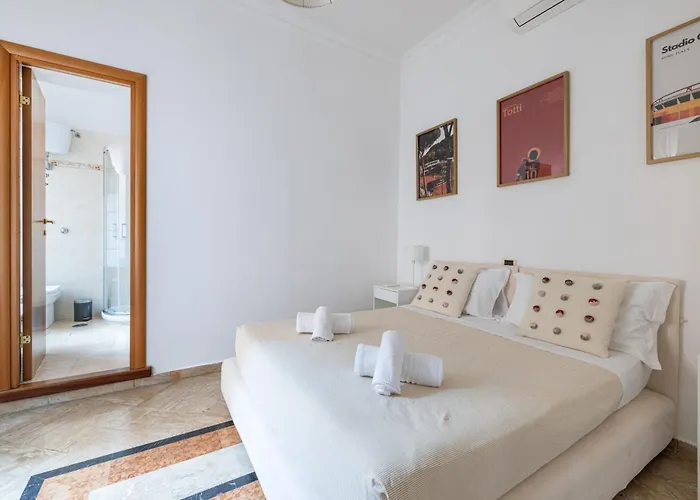 Apartamento Maurice's Apt, Hidden Gem In For Food Lovers Roma